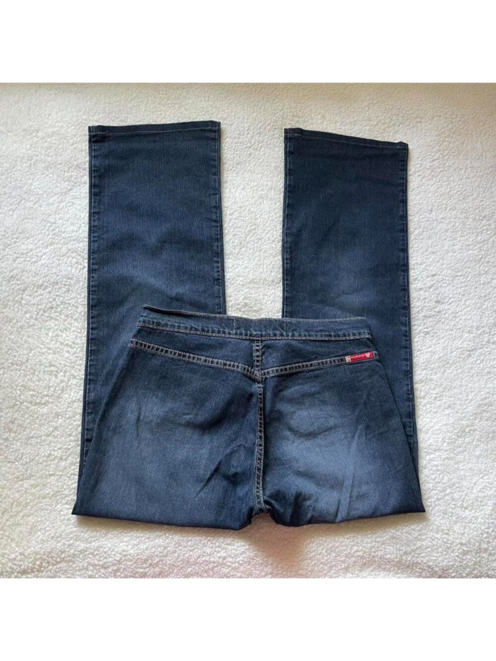 Vintage Guess dark wash blue stretch jeans